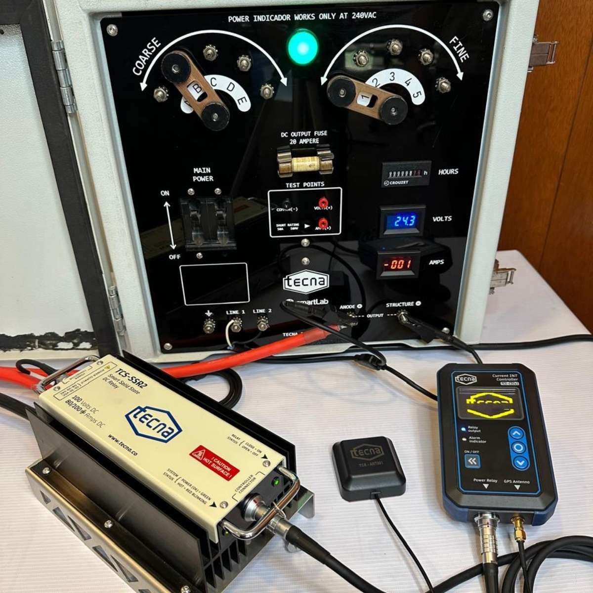 Suministro de equipos rectificadores e interruptores | Tecnaice.